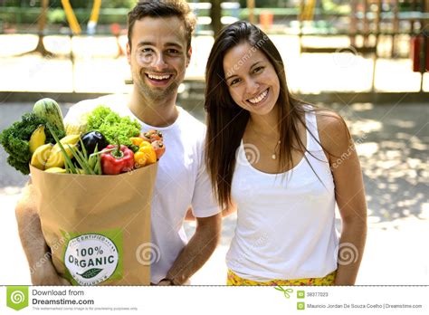 Couples bio for instagram relationship bios for instagram couple bio bio for a couple. Happy Couple Carrying A Recycle Paper Bag Full Of Organic ...