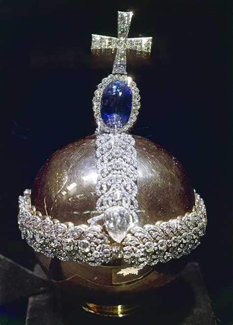 The Most Beautiful Jewels Of Russia The Russian Diamond Fund Is