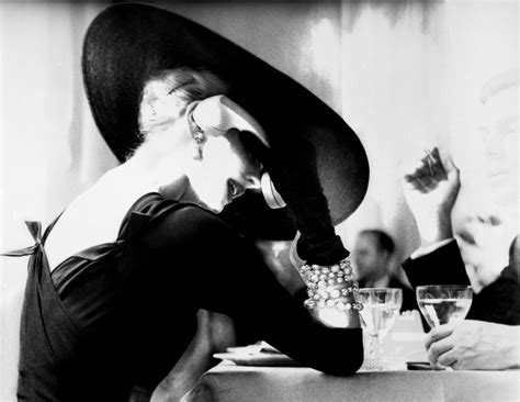 Homenagem A Lillian Bassman Fotógrafa E Artista Plástica Notável