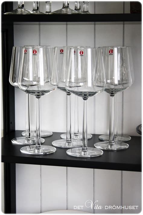 Det Vita Drömhuset Rödvinsglas Iittala Essence ~ Red Wine Glass Iittala Essence