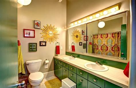 1) provide open storage to keep essentials, such as bath towels, close at hand. 30 Really Cool Kids Bathroom Design Ideas | Kidsomania