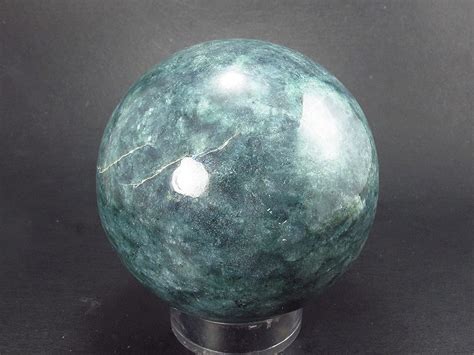 Amazon Com Nephrite Jade Sphere Ball From Russia 2 6 Home Kitchen