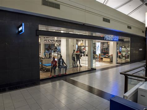 Choose from 31 jd sports promo codes on hardwarezone singapore to save 50% or more this december 2020 ✅ activate your discount code! JD Sports unveils $550m deal to buy US athleisure business ...