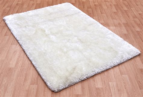 Plush Plush White Rugs Buy Plush White Rugs Online From Rugs Direct