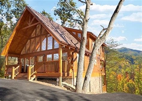 Cabin rentals in pigeon forge, gatlinburg and sevierville tn in the smoky mountains. MOUNTAIN MEMORIES | Smoky mountains cabins, Cabin, Smokey ...
