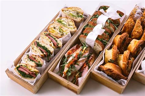 As the export specialty division of sysco, ifg delivers expertise in product selection, services and value chain capabilities to customers in over 80 countries. Sandwich Presentation … | Negocios de comida, Comida ...