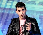 Joe Jonas Talks Losing His Virginity in Candid Reddit AMA