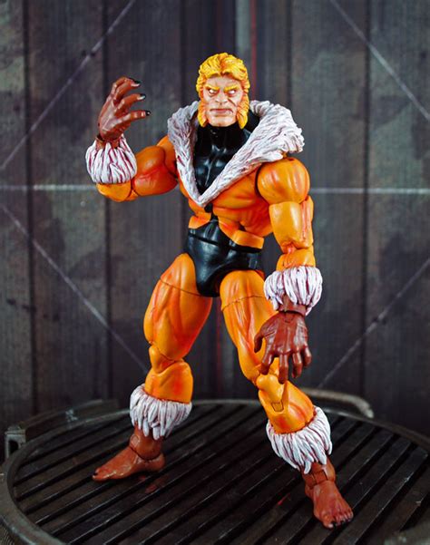 Sabertooth Classic Marvel Legends Custom Action Figure