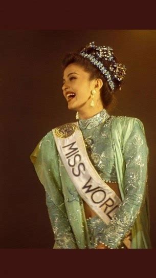Aishwarya Rai Turns 46 Rare And Unseen Photos From Miss World 1994