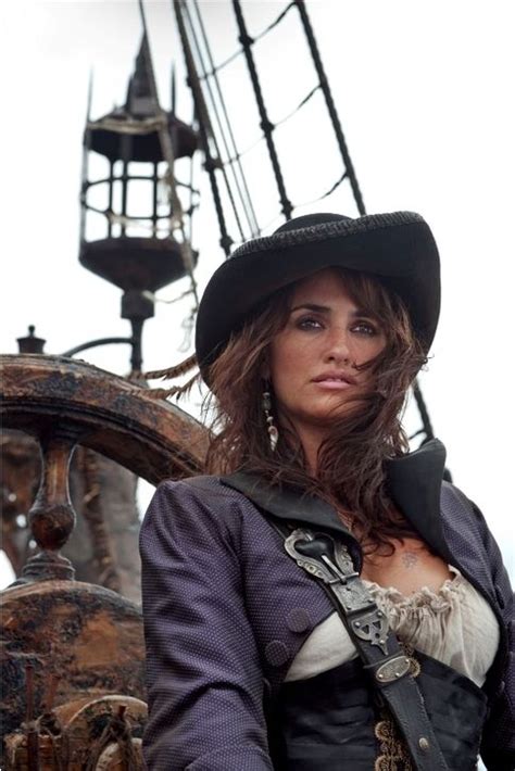 Penélope Cruz As Angelica Teach Pirate Woman Penelope Cruz Pirates Of The Caribbean