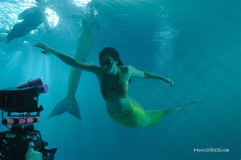 h2o just add water behind the scenes photo of phoebe tonkin with images h2o mermaids