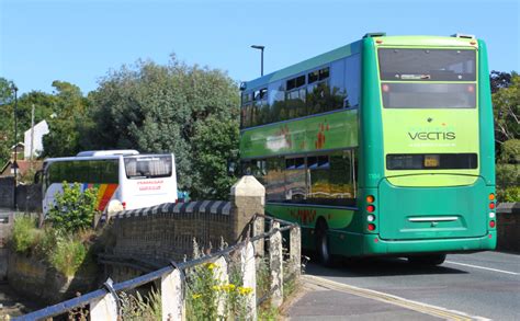 Southern Vectis Announces Christmas Day Bus Services Island Echo Hr News Days A Week