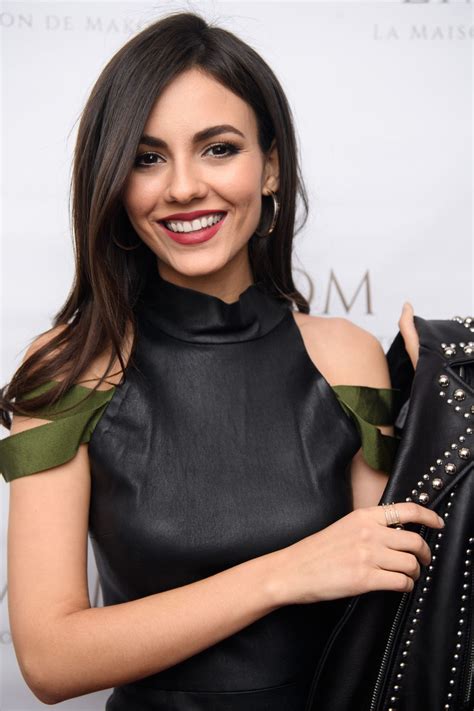Victoria Justice Lmdm Grand Opening Party In Nyc Celebmafia