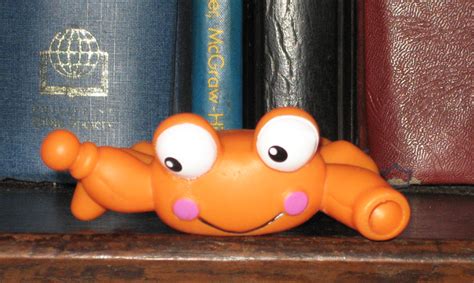 Percys World Of Toys Series 2 3324 Orange Crabs