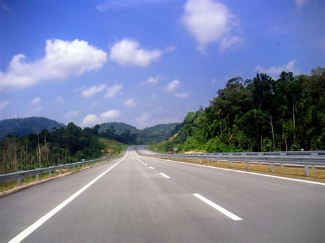 The west coast expressway is a privatisation project. Highway in Malaysia | Flickr - Photo Sharing!
