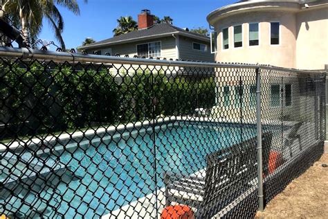 Chain Link Pool Fencing Applied In Commercial And Personal Swimming Pool