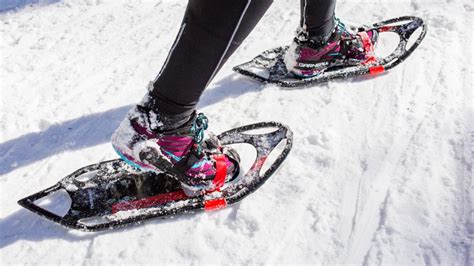 Best Snowshoes For Beginners Experts Top Picks For Newbies