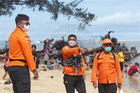 Patroli Pengawasan Objek Wisata Bpbd Kobar Imbau Pengunjung Terapkan