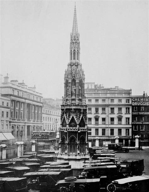 Charing Cross C1920charing Cross Is Named After The Eleanor Cross That