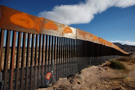 Federal Government Solicits Design Proposals For Border Wall With