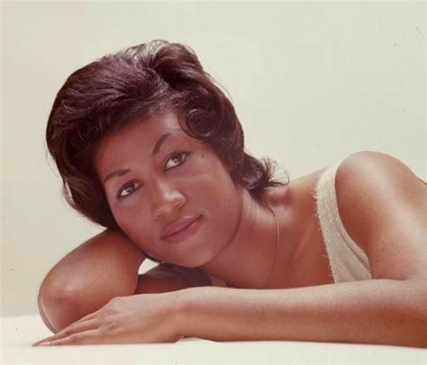 Aretha Franklin The First Woman Inducted Into The Rock And Roll Hall