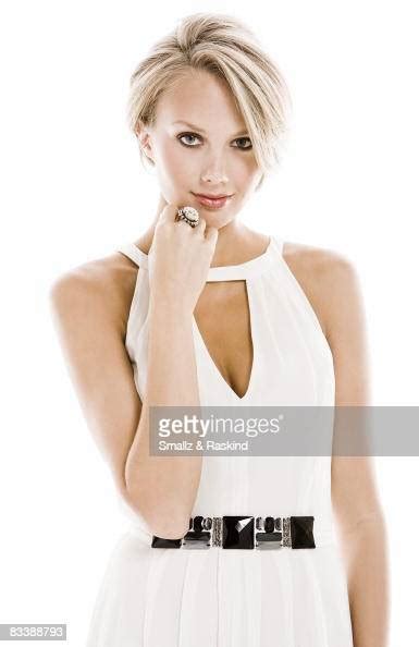 Actress Melissa Ordway Poses For A Portrait Session In Los Angeles