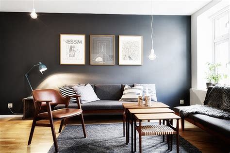 The Surprising Dark Accent Walls Trend To Try Décor Aid