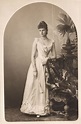 Princess Alix of Hesse 1888/1889. | Queen victoria family, Alexandra ...