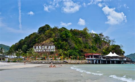 Pilihan akomodasi terlengkap di malaysia. 27 Hotel Murah di Pantai Cenang Langkawi | Bajet RM100 & RM200
