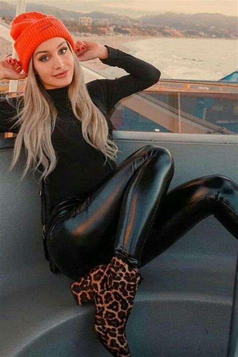 pin by sajasinskas 7 on beautyandll↗⬆↖ sexy leather outfits leather leggings outfit shiny