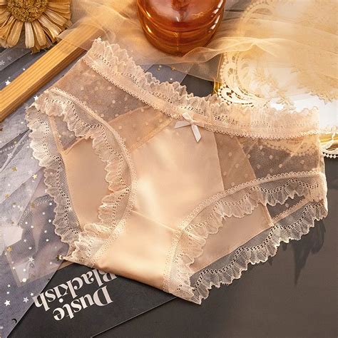 2023 New Arrival Mid Rise Sexy Lingerie Lace Panties Comfortable