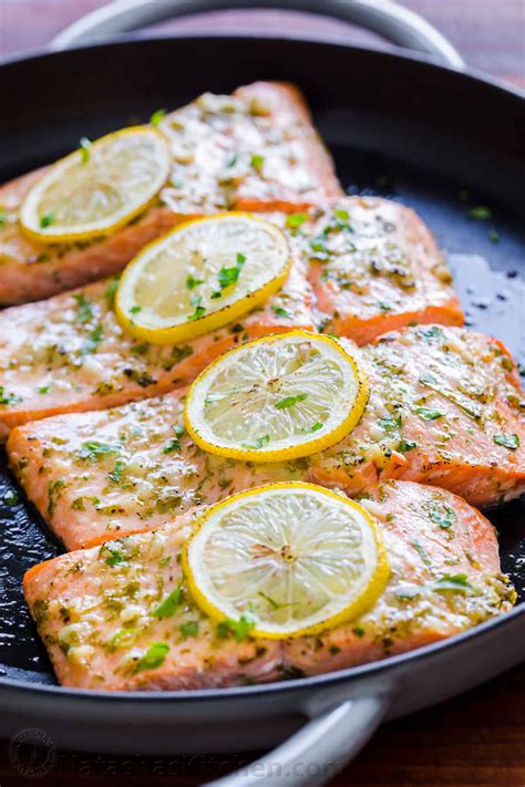 Delicious And Nutritious Baked Salmon With Lemon And Herbs Recipe 280