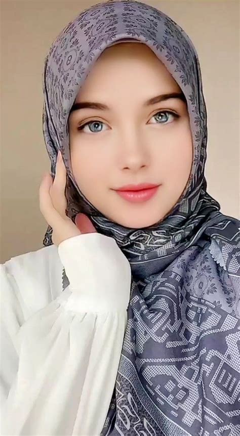 Beautiful Muslim Women Beautiful Hijab Ootd Hijab Style Hijab