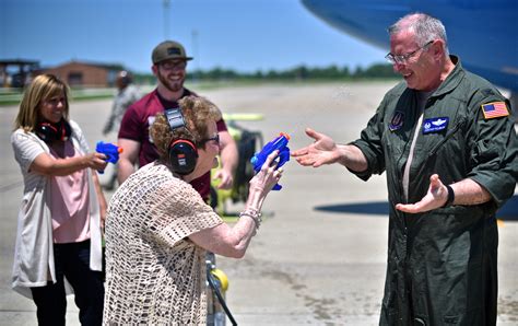 Final Flight For 932nd Aw Commander