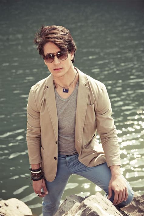 Tiger Shroff Latest Hot Photoshoot And Images Collections Indiawords Com