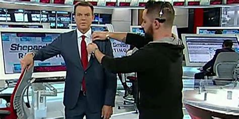Shepard Smith Reporting Vs The Mannequin Challenge Fox News Video