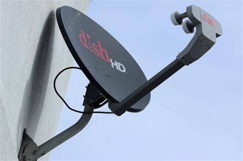 Dish Bleeds More Pay Tv Subscribers Sling Tv Disappoints Reuters