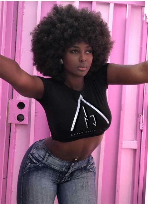 amara la negra is a truly beautiful woman i wish she had some other form of come up one