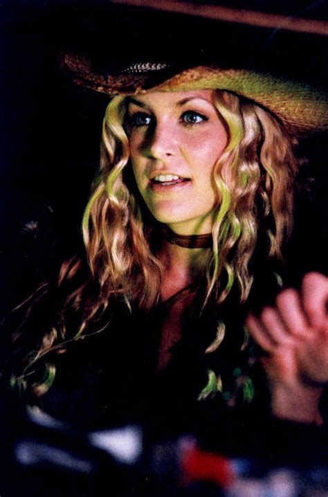 Sheri Moon Zombie House Of 1000 Corpses