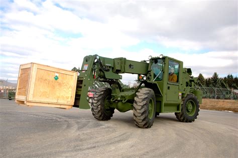 Jlg Awarded Atlas Ii Forklifts Contract From Us Army Compact