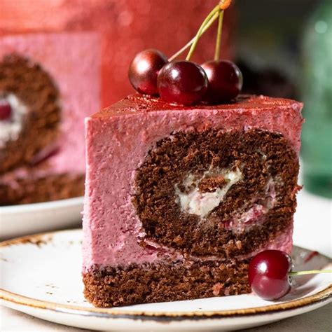 Recipe Cherry Mousse Cake With Chocolate Roll
