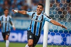 Luis Suárez estreia no Grêmio com hat-trick e título! - Sagres Online