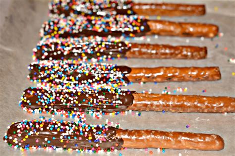 Chocolate Dipped Pretzel Rods Because Sprinkles Make You