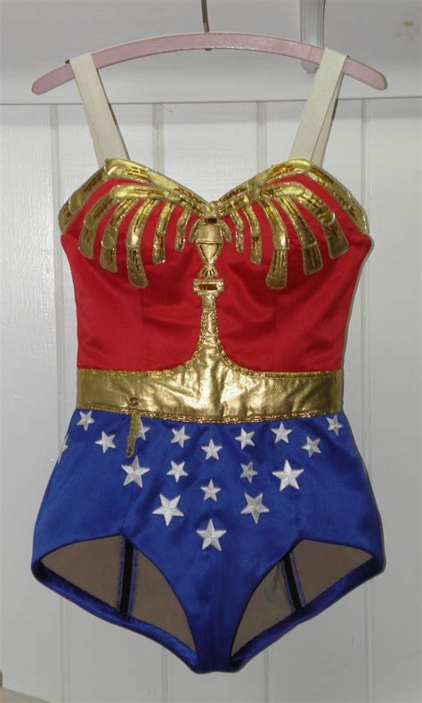 sewing cafe wonder woman a glimpse inside super hero costumes cool costumes costumes for