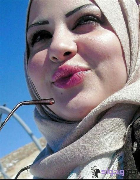 The Muslimah Sexy Lips Arab Women Muslimah