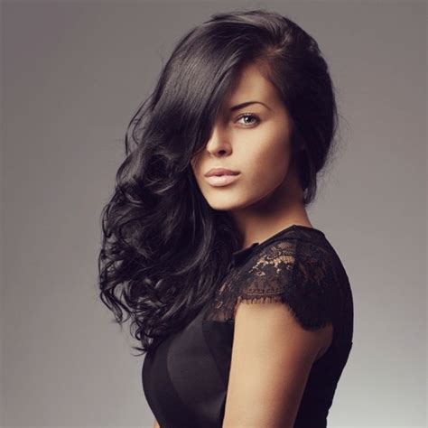 Silky Soft Tangle Free And Very High Quality Hairextensions Are Used