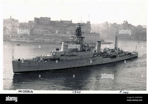 Britisches Kriegsschiff Hms Nigeria Ansicht Backbord 1940 Usage