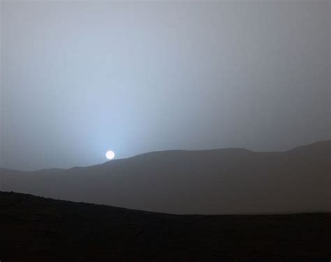 Nasa Curiosity Rover Picture Of Blue Sunset On Mars Goes Viral On