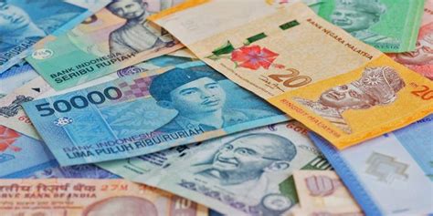 Kalo kita dapet transferan dari luar negrinya berbentuk mata uang asing (ke bca) apakah itu otomatis di konversikan ke dalam rupiah? Transfer Uang dari Luar Negeri ke Indonesia Lebih Mudah