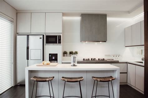 desain dapur minimalis hitam putih furniturumah
